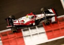ALFA ROMEO RACING ORLEN C41 ANTONIO GIOVINAZZI In 1:18 Scale By Minichamps