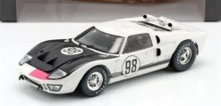 1966 Ford Mk II Ken Miles Winner Daytona 24H In 1:18 Scale