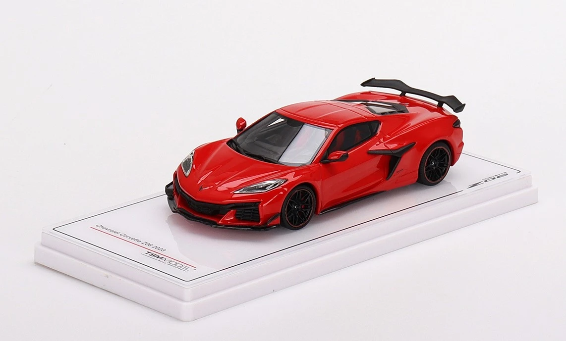 2023 Chevrolet Corvette Z06 Torch Red In 1:43 Scale - Image 4