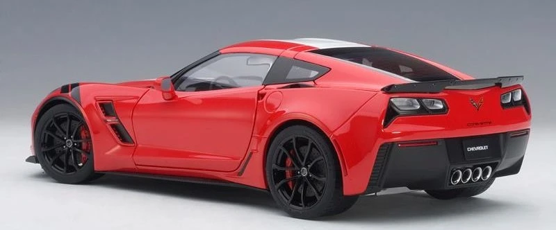 2017 Corvette C7 Grand Sport In Red Model In 1:18 Scale - Image 2