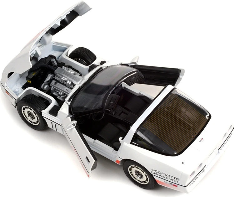 1988 Chevrolet Corvette C4 In 1:18 Scale By Greenlight - Image 5