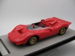 Ferrari 350 P4 Can-Am 1967 Press In 1:18 Scale