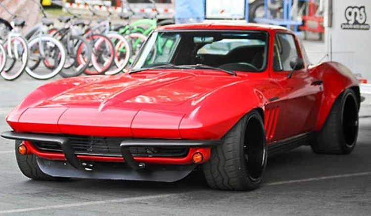 1966 Corvette Custom Red Resin Model Car In 1:18 Scale By GT Spirit - Image 10