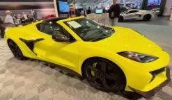 2023 Chevrolet Corvette Z06 Convertible USA Dealer Exclusive In 1:18 Scale