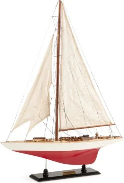 Endeavour L60, Red/White By Authentic Models