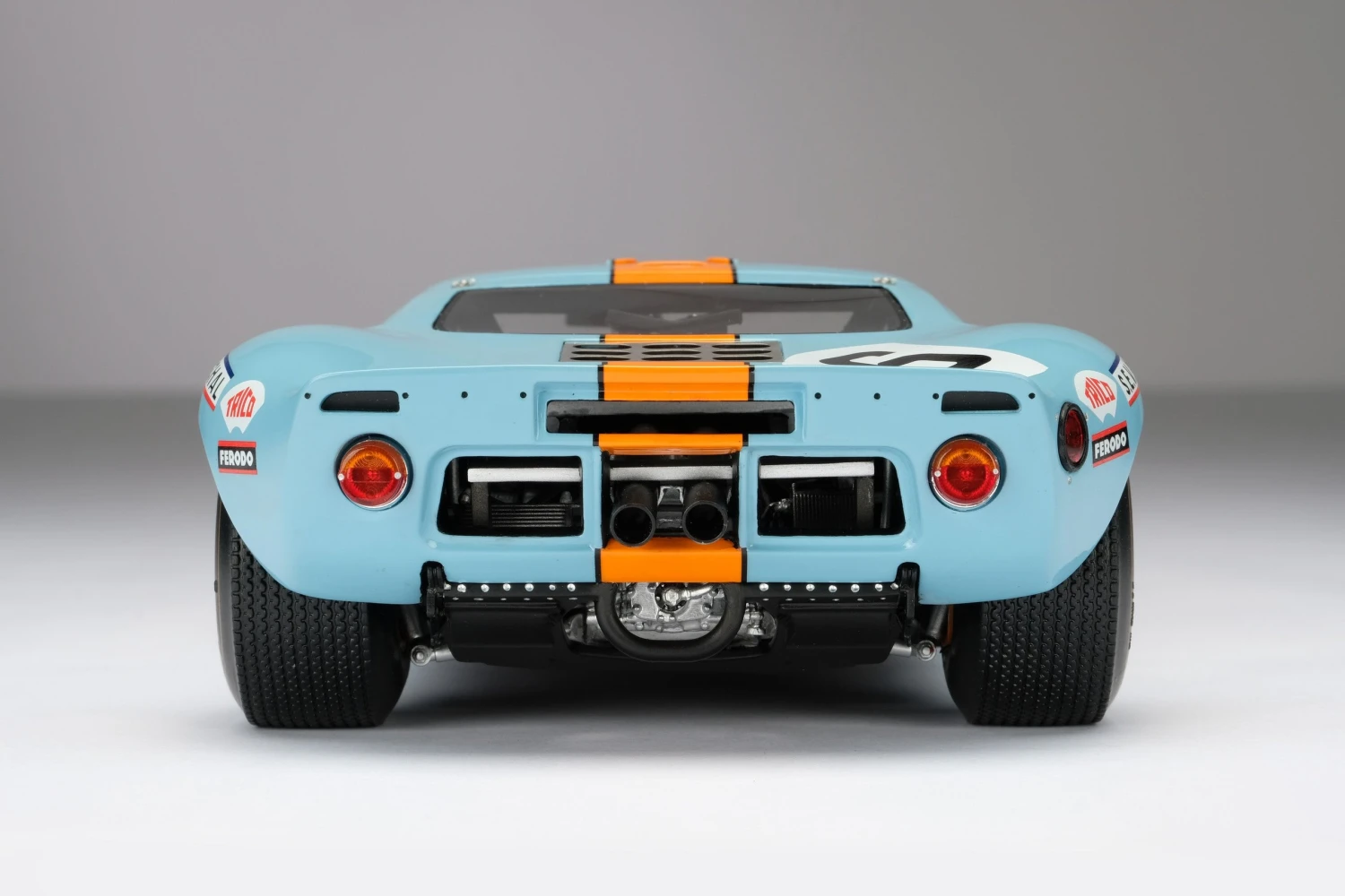 1969 FORD GT40 LE MANS WINNER In 1:18 Scale - Image 3