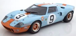 Ford GT40 #9 Le Mans Winner 1968 Rodriguez Bianchi In 1:18 Scale