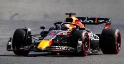 2022 Oracle Red Bull Racing RB18 Winner Belgian GP #1 Max Verstappen In 1:18 Scale
