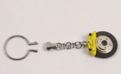 Toyota 2000 GT Wheel Keychain 1:18 Scale By AUTOart