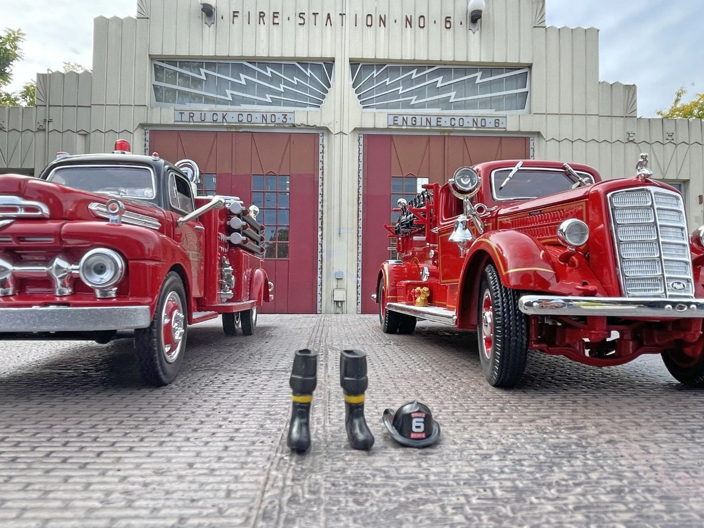 2023 Calendar-Limited Edition-Diecast Model Car Photography - Image 13