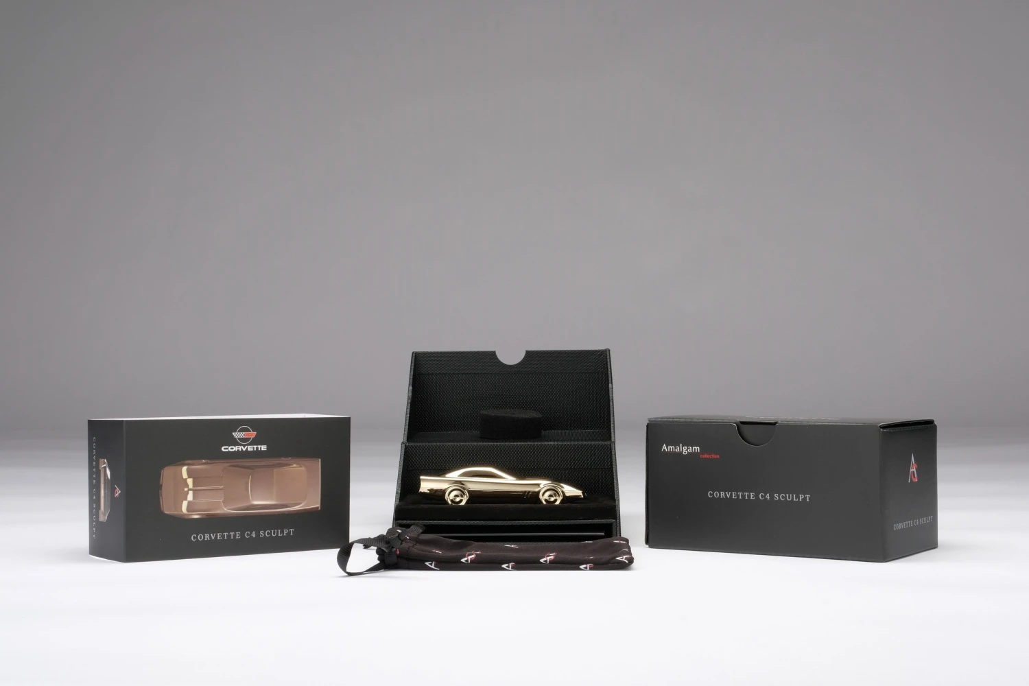 1984 Corvette C4 Sculpture In 1:43 Scale By Amalgam - Image 4