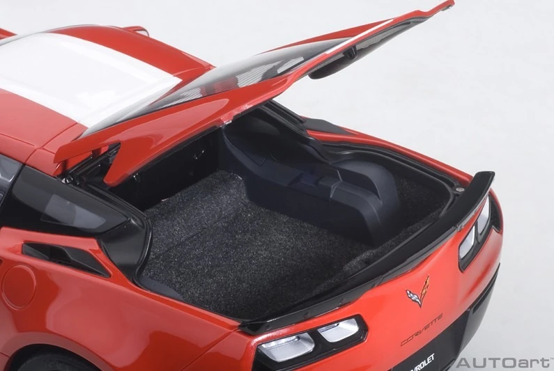 2017 Corvette C7 Grand Sport In Red Model In 1:18 Scale - Image 5