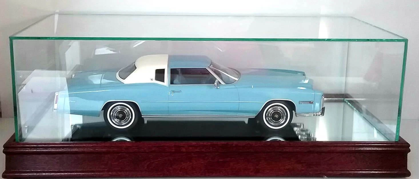 The Glass, Wood, And Mirrored Display Case For Larger 1:18 Scale Models - Image 3