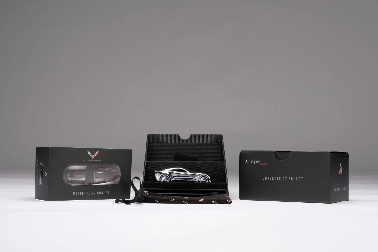 2018 Corvette C7 Sculpture In 1:43 Scale By Amalgam - Image 4