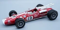 1966 Lotus 38 Indy 500 Second Place Car #19 Jim Clark In 1:18 Scale